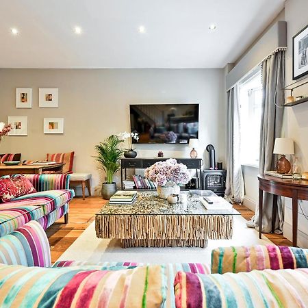 Magnificent 2 Bed Hyde Park Mews House Apartment London Exterior photo