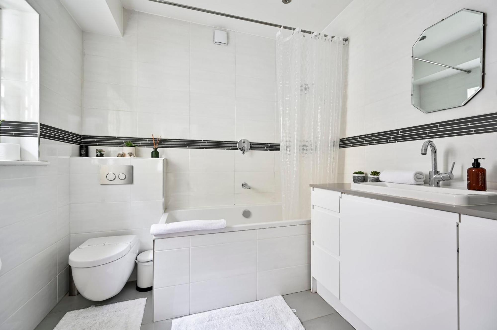 Magnificent 2 Bed Hyde Park Mews House Apartment London Exterior photo