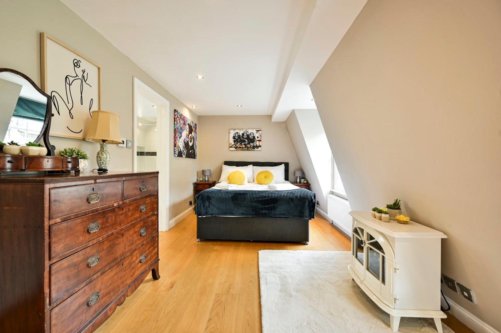 Magnificent 2 Bed Hyde Park Mews House Apartment London Exterior photo