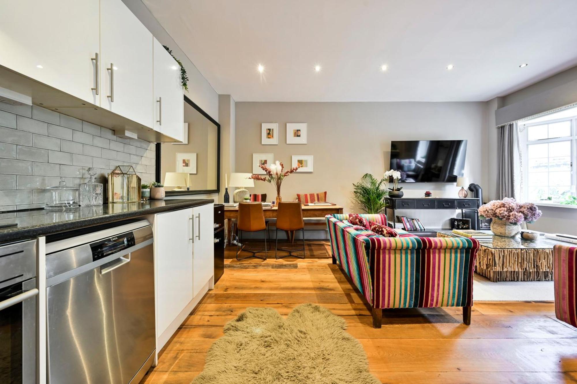 Magnificent 2 Bed Hyde Park Mews House Apartment London Exterior photo