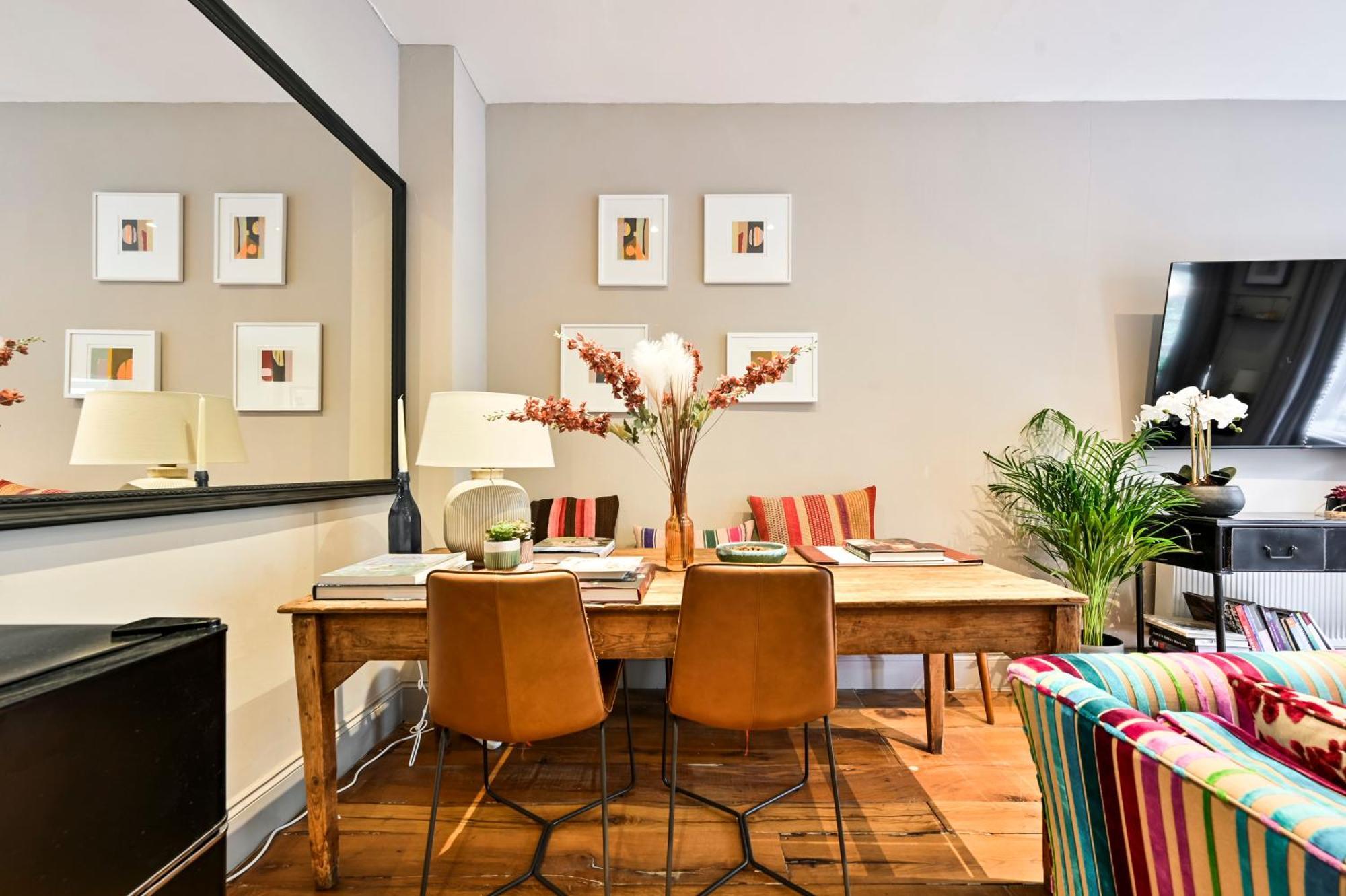 Magnificent 2 Bed Hyde Park Mews House Apartment London Exterior photo