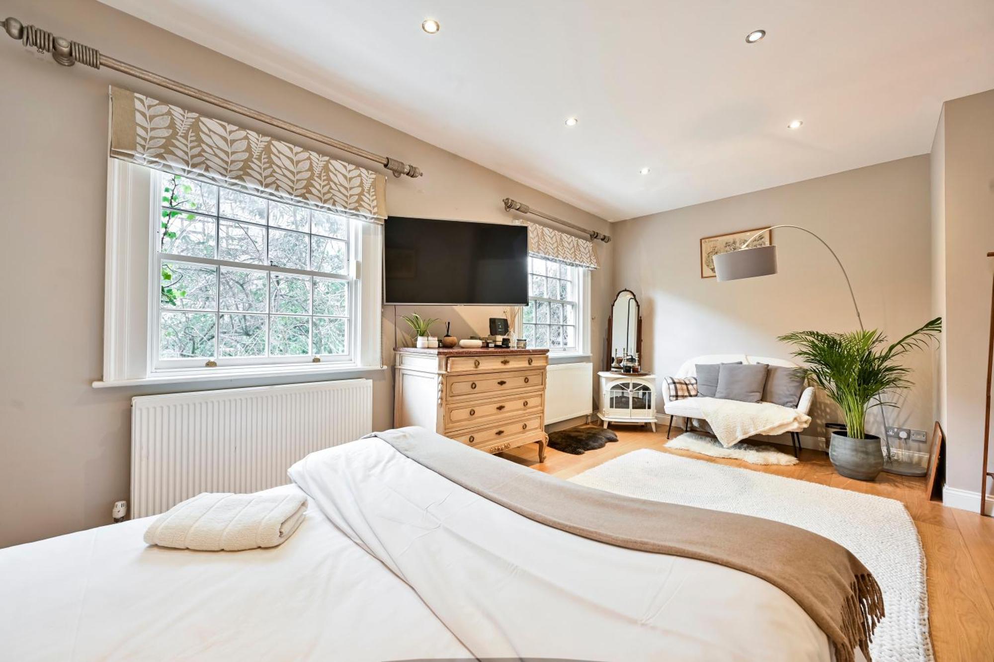 Magnificent 2 Bed Hyde Park Mews House Apartment London Exterior photo