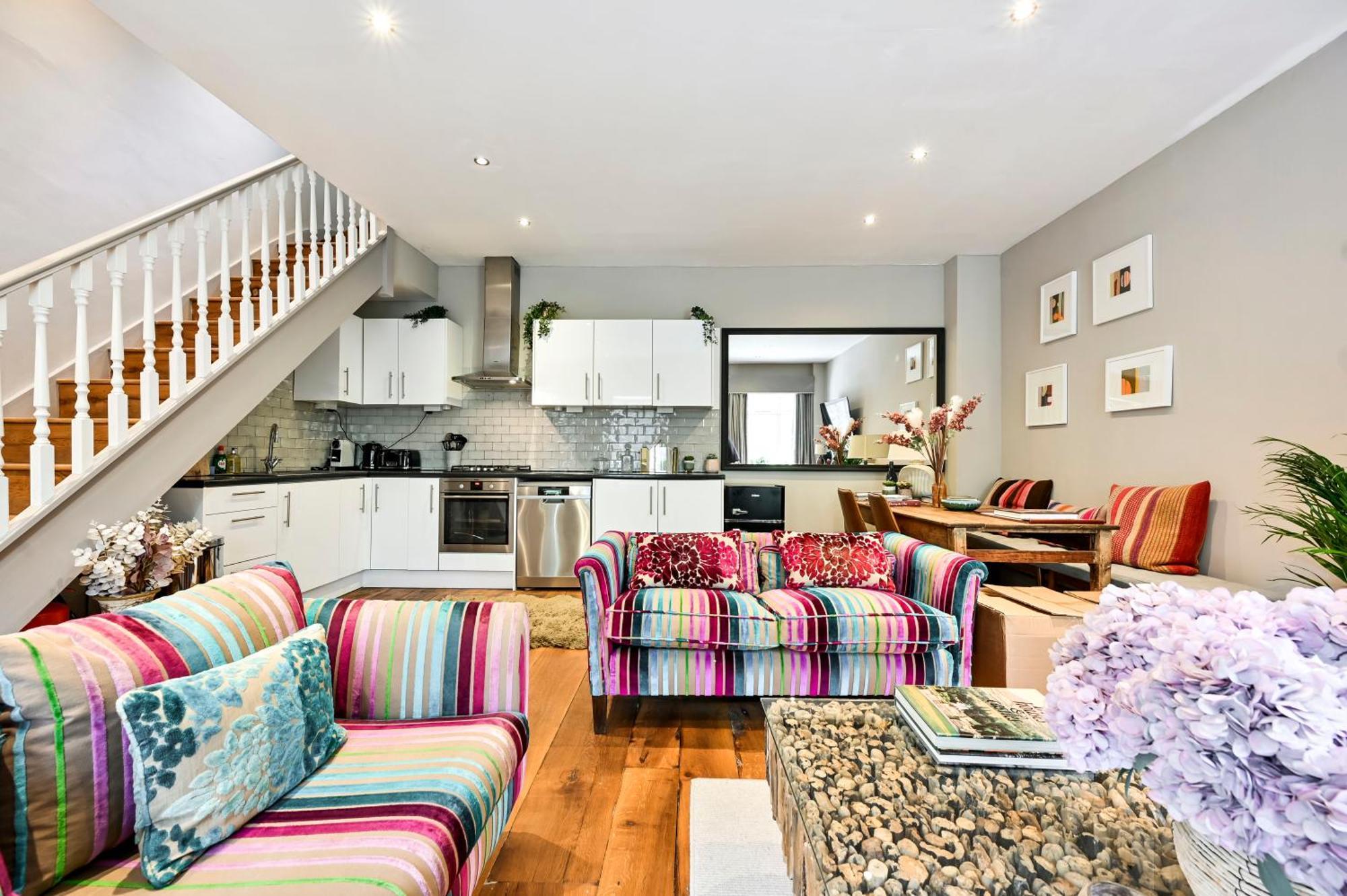 Magnificent 2 Bed Hyde Park Mews House Apartment London Exterior photo